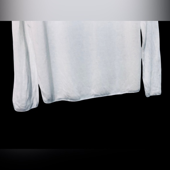 NWT**Women's Quiet Luxury Knit Top NWT - Picture 7 of 10